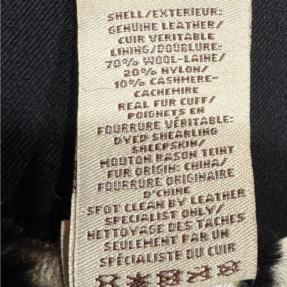 UGG new Fine leather Shearling Shorty gloves Color Black Size small/petite - Picture 4 of 4